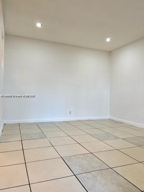 1204 Ne 5th Ave Property Photo 17