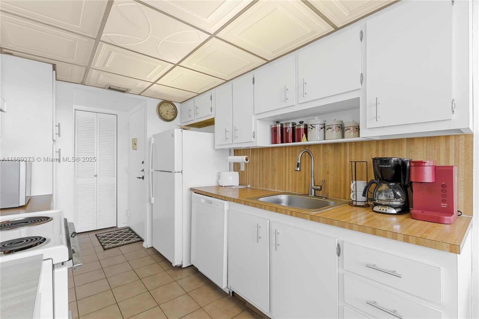 1000 Saint Charles Pl 319 Property Photo 7
