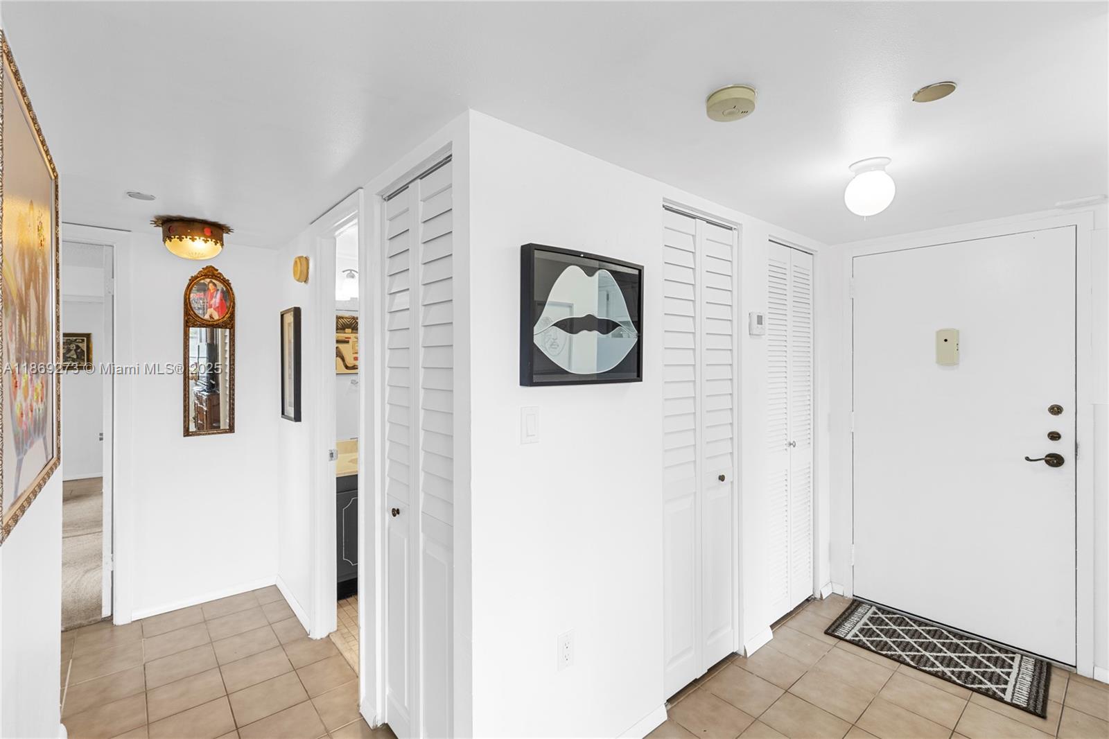 1000 Saint Charles Pl 319 Property Photo 19