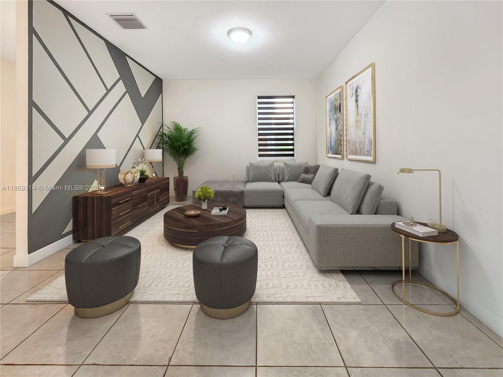 1401 Se 27th Ter Property Photo 3