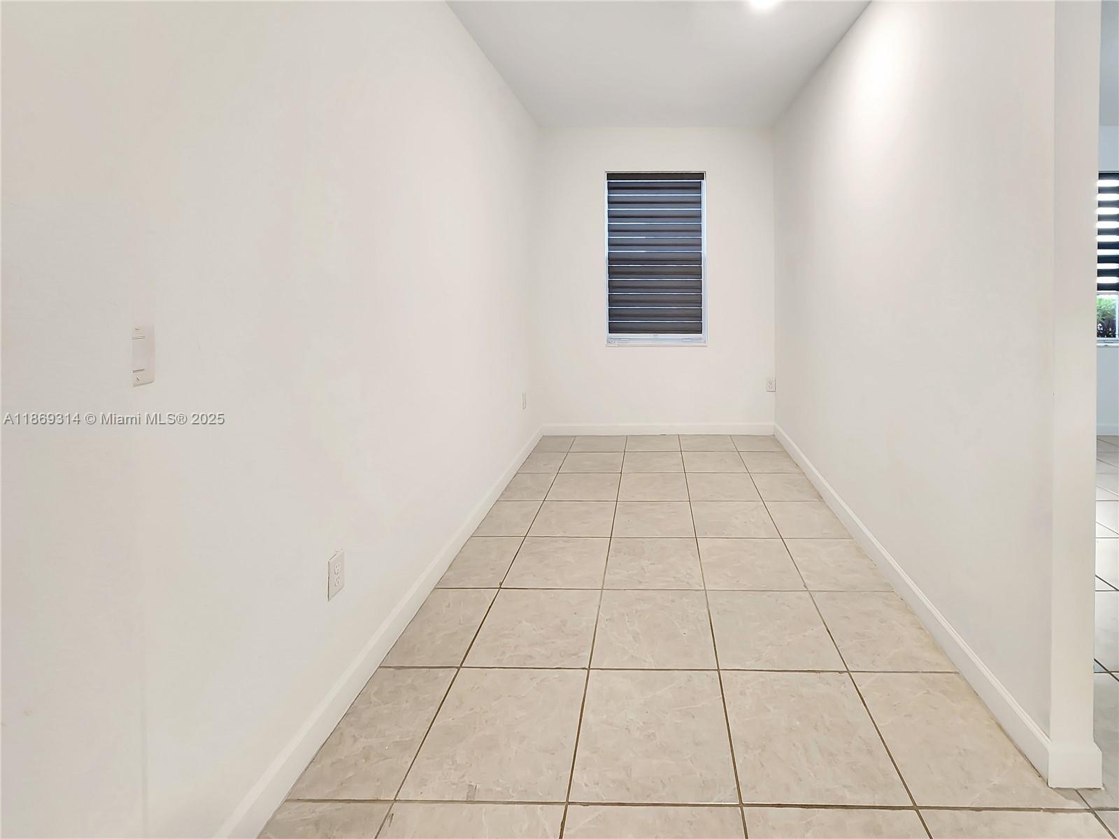 1401 Se 27th Ter Property Photo 17