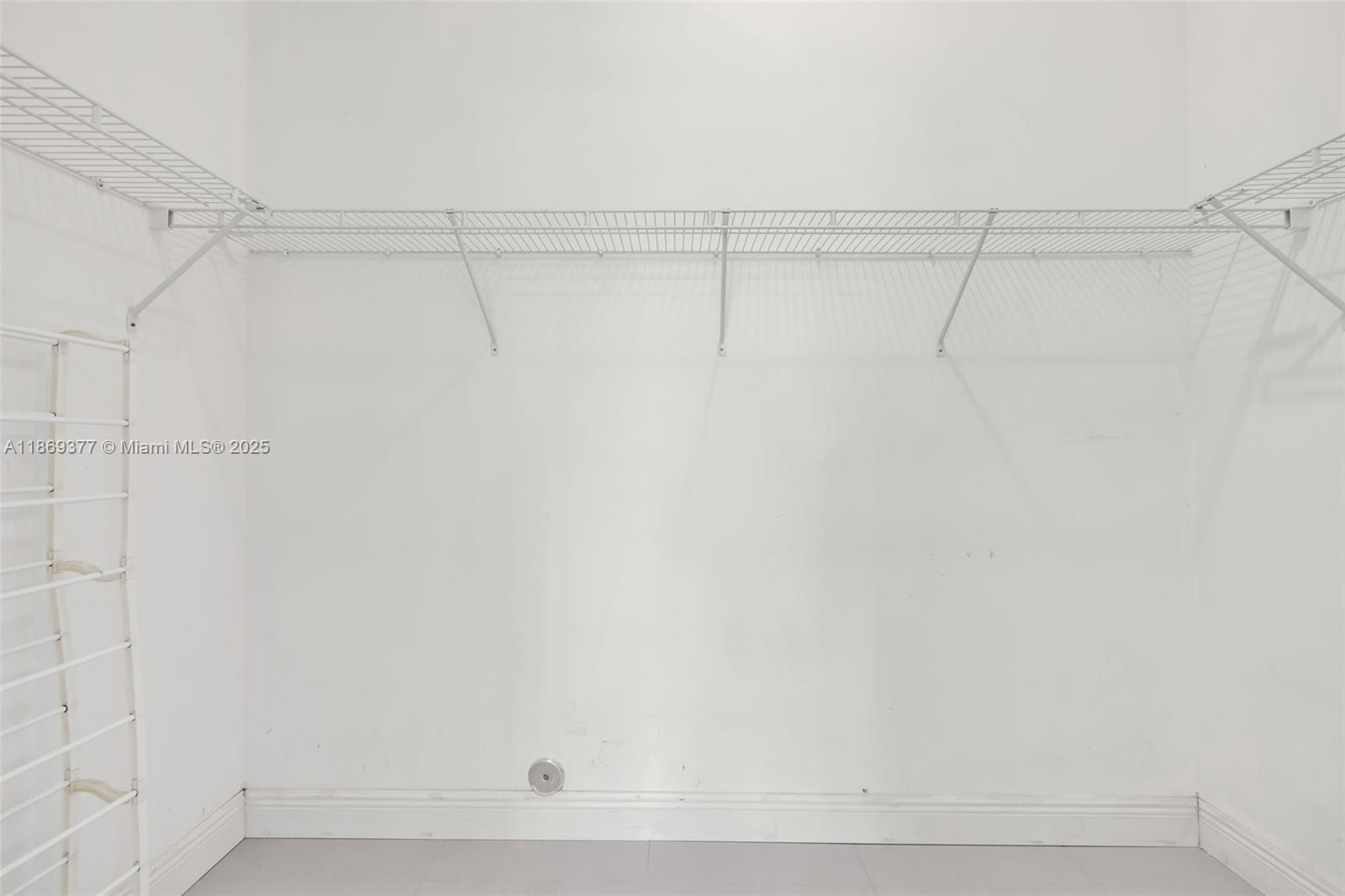 2014 Ne 4th Ct Property Photo 18