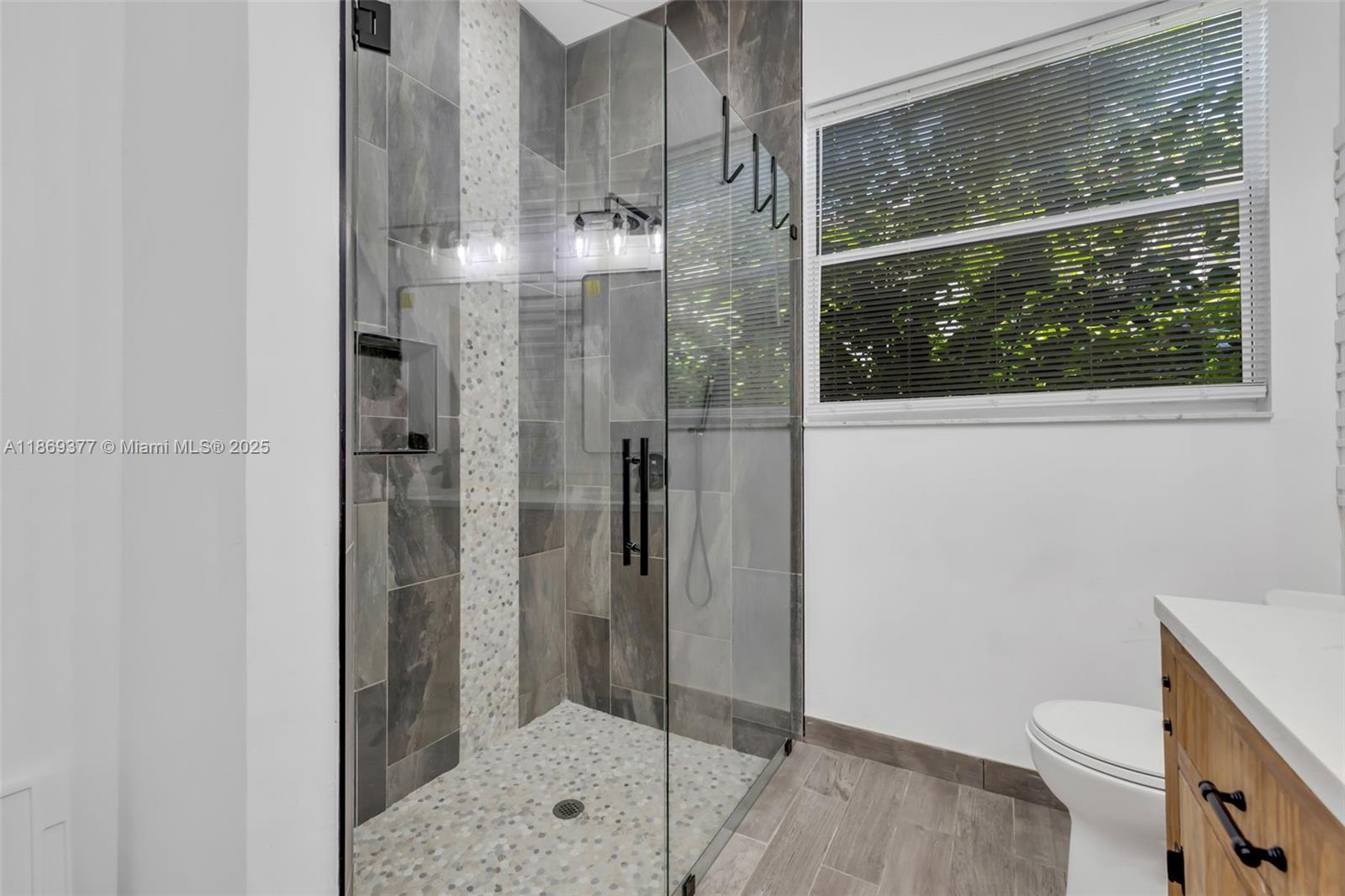 2014 Ne 4th Ct Property Photo 22