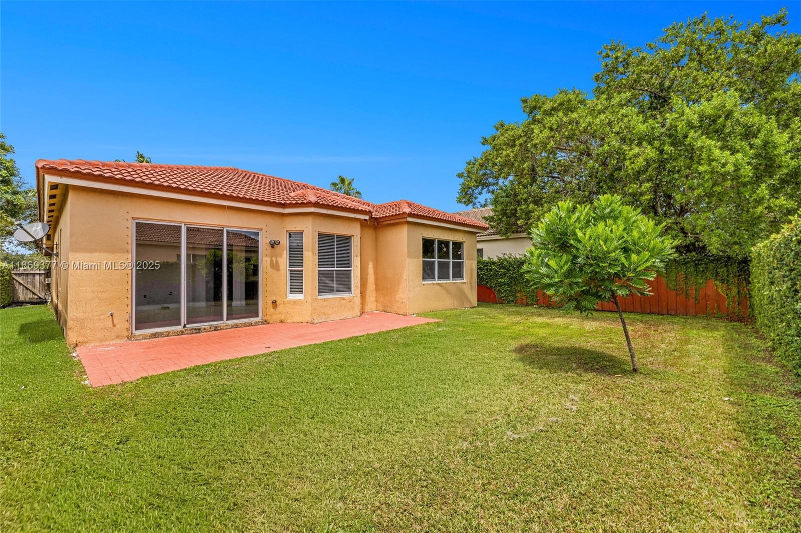 2014 Ne 4th Ct Property Photo 28