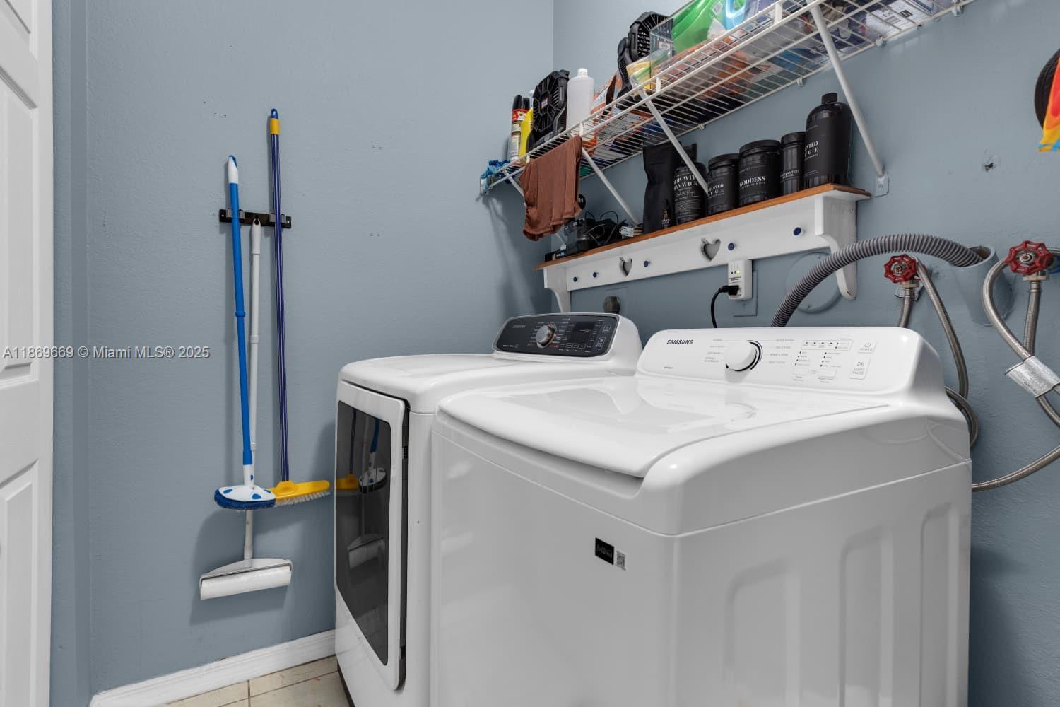 120 Se 6th Rd Property Photo 17