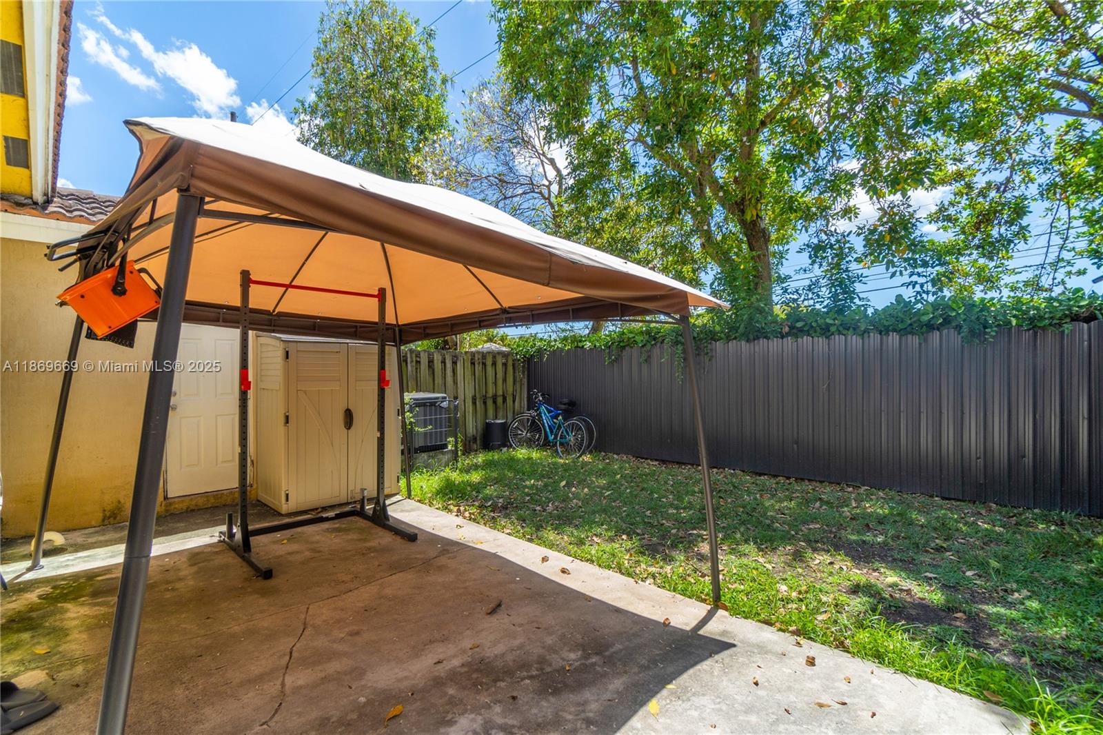 120 Se 6th Rd Property Photo 21