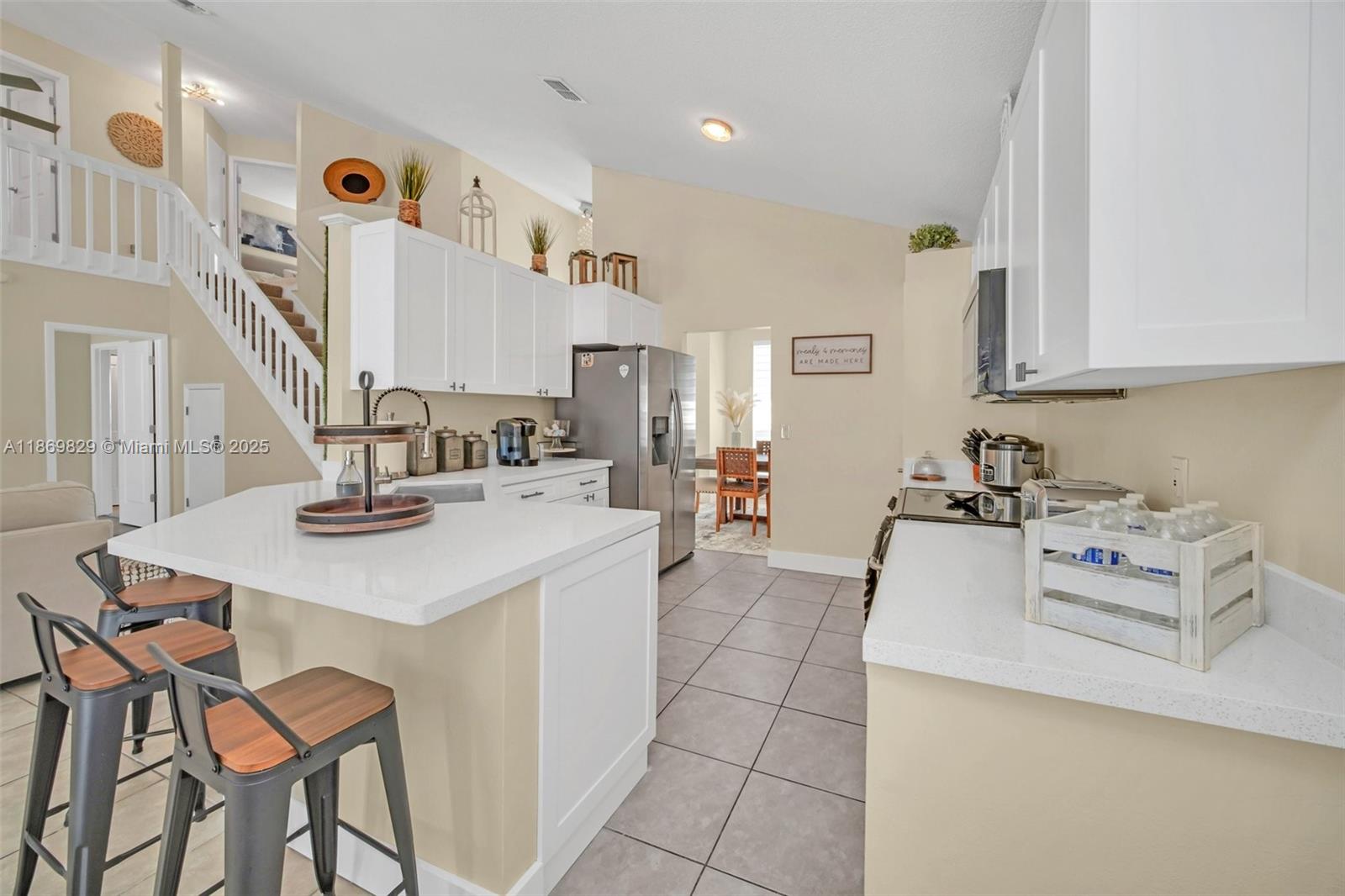 2915 Pembridge St Property Photo 13