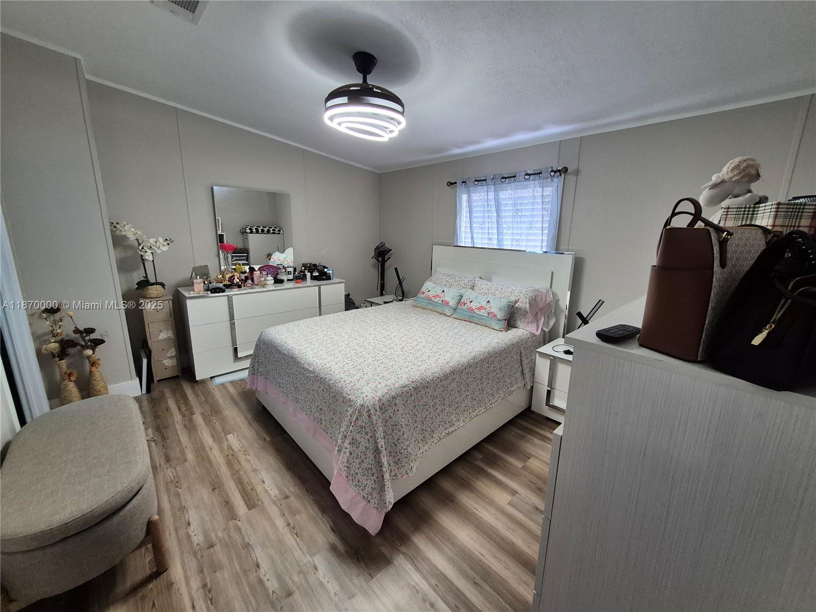 220 Ne 12th Ave Unit 157 Property Photo 16