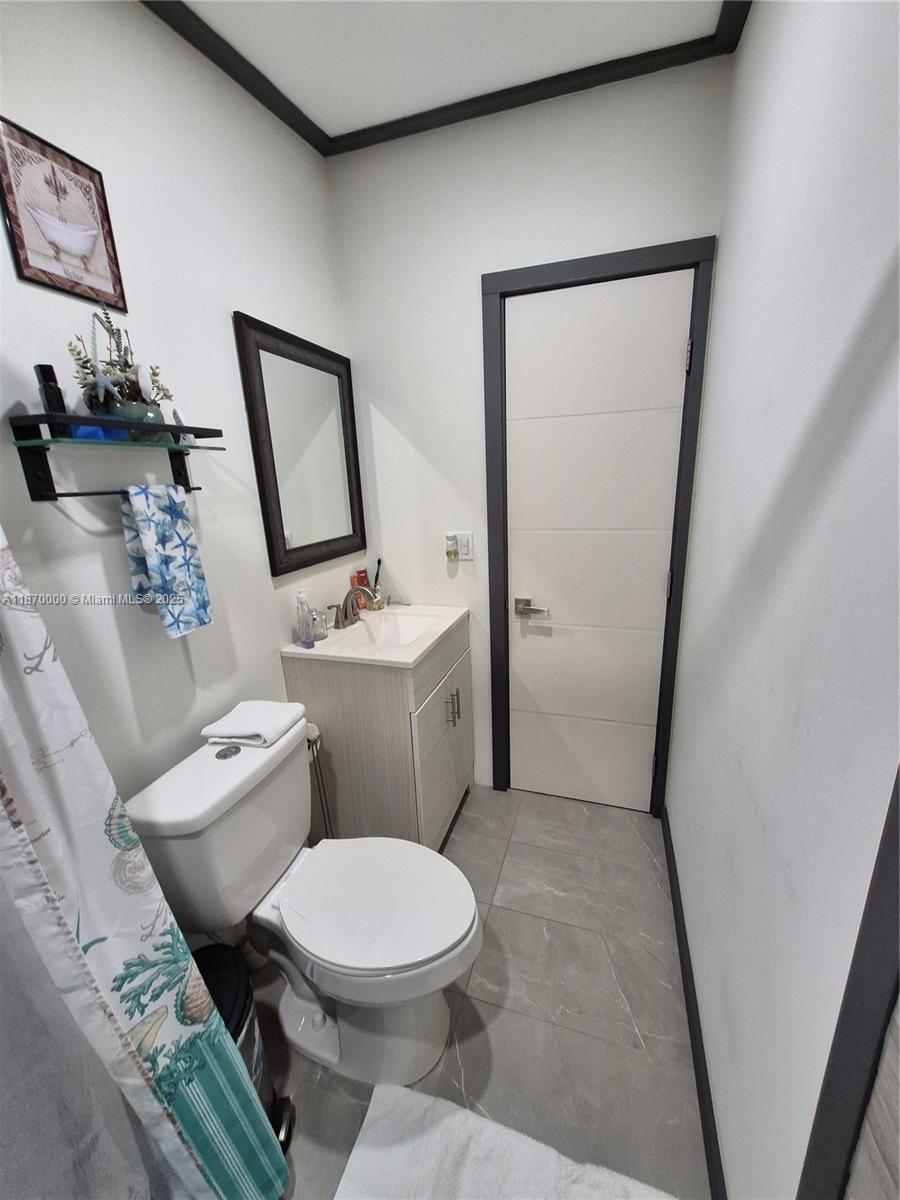 220 Ne 12th Ave Unit 157 Property Photo 26