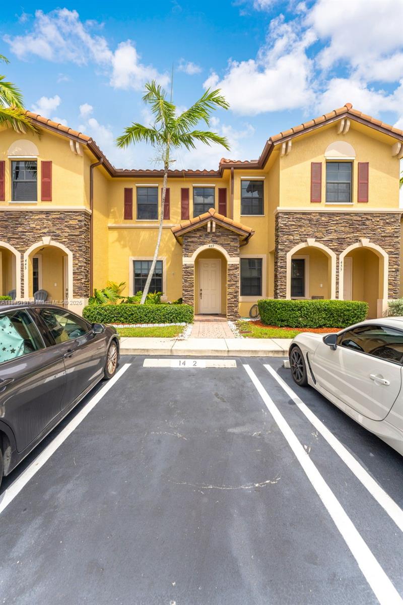 449 Se 32 Ter Property Photo 1