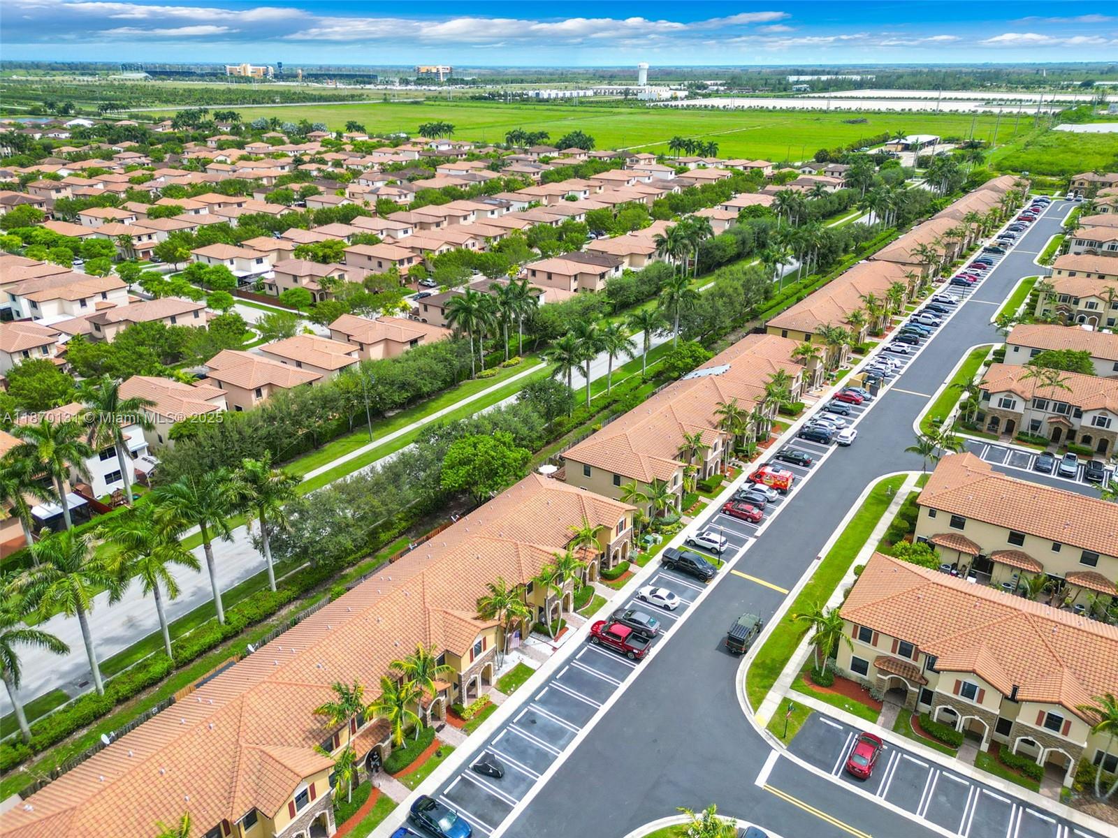 449 Se 32 Ter Property Photo 7