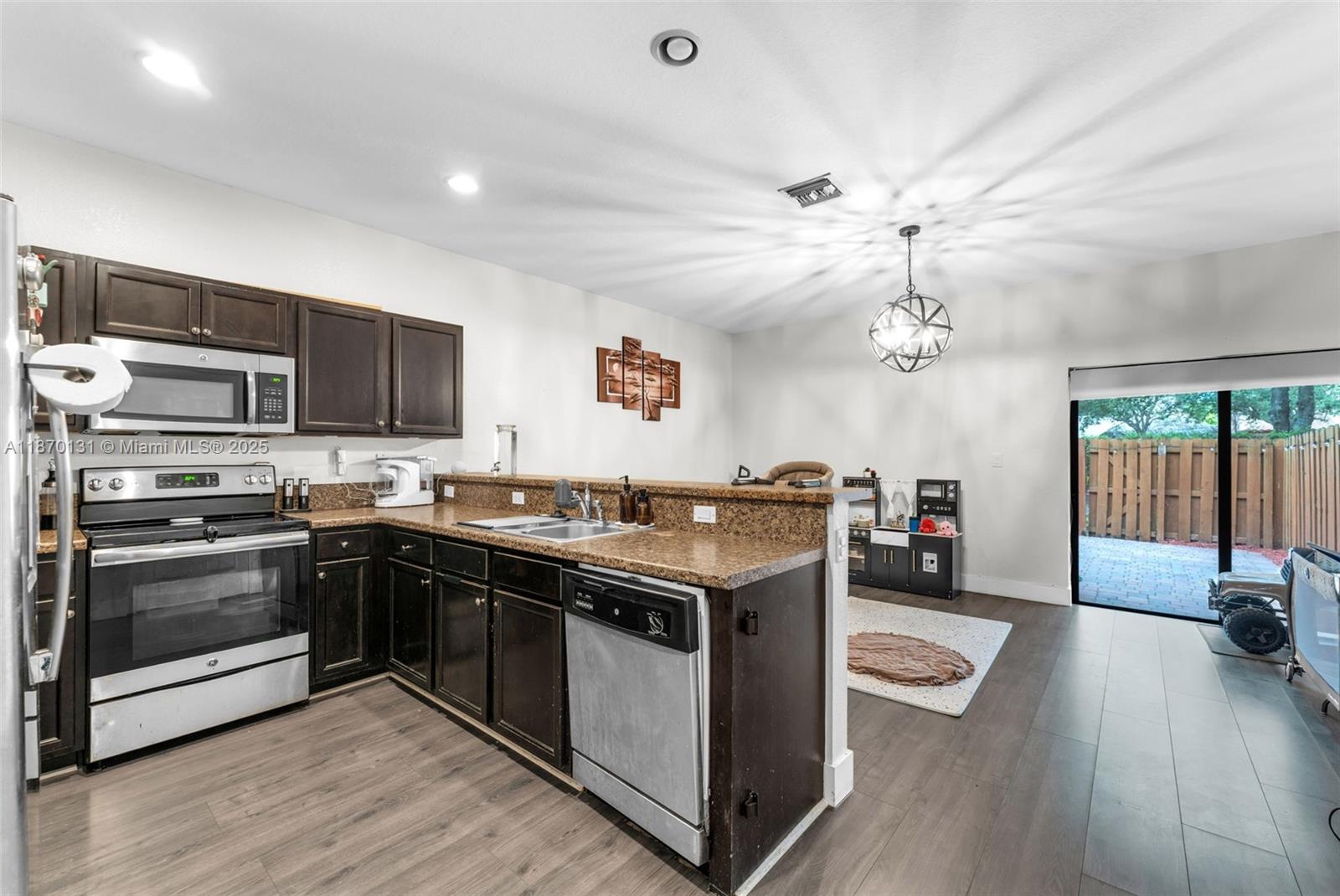 449 Se 32 Ter Property Photo 31