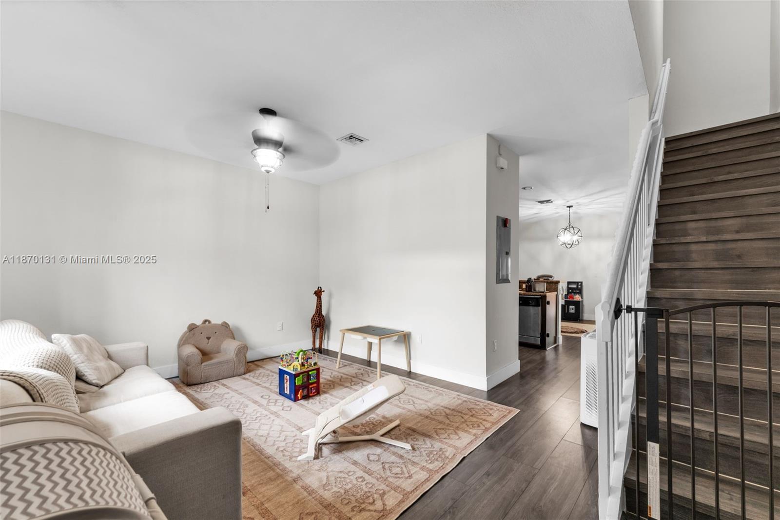 449 Se 32 Ter Property Photo 33