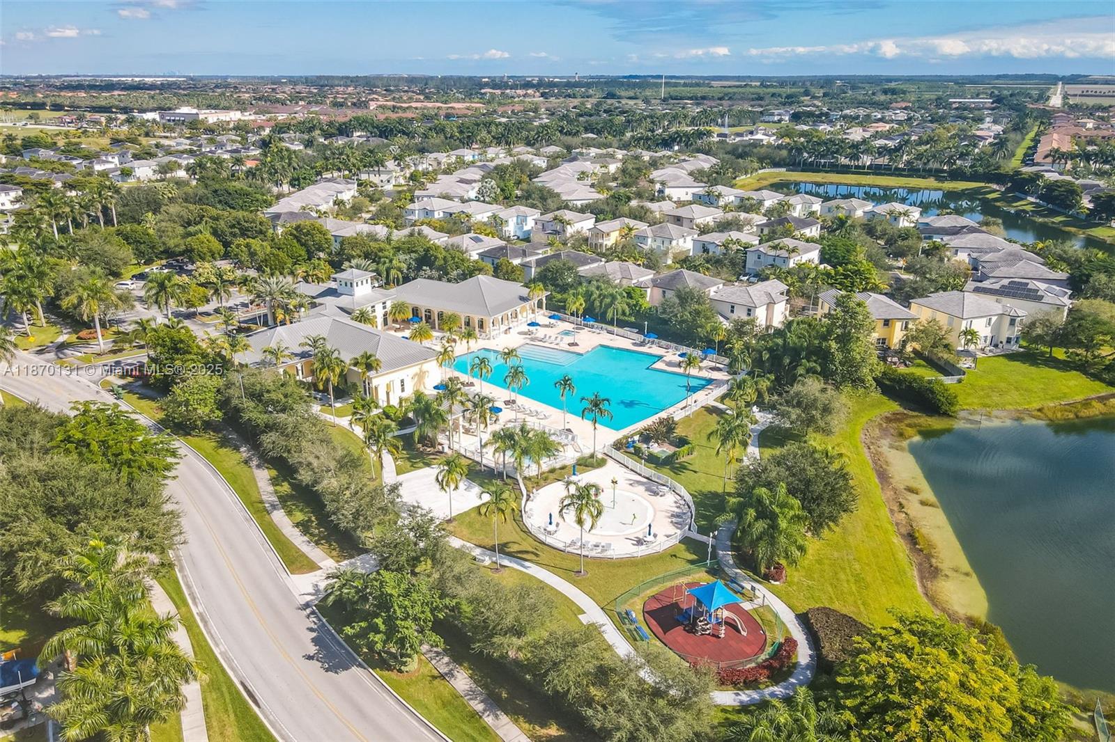 449 Se 32 Ter Property Photo 43