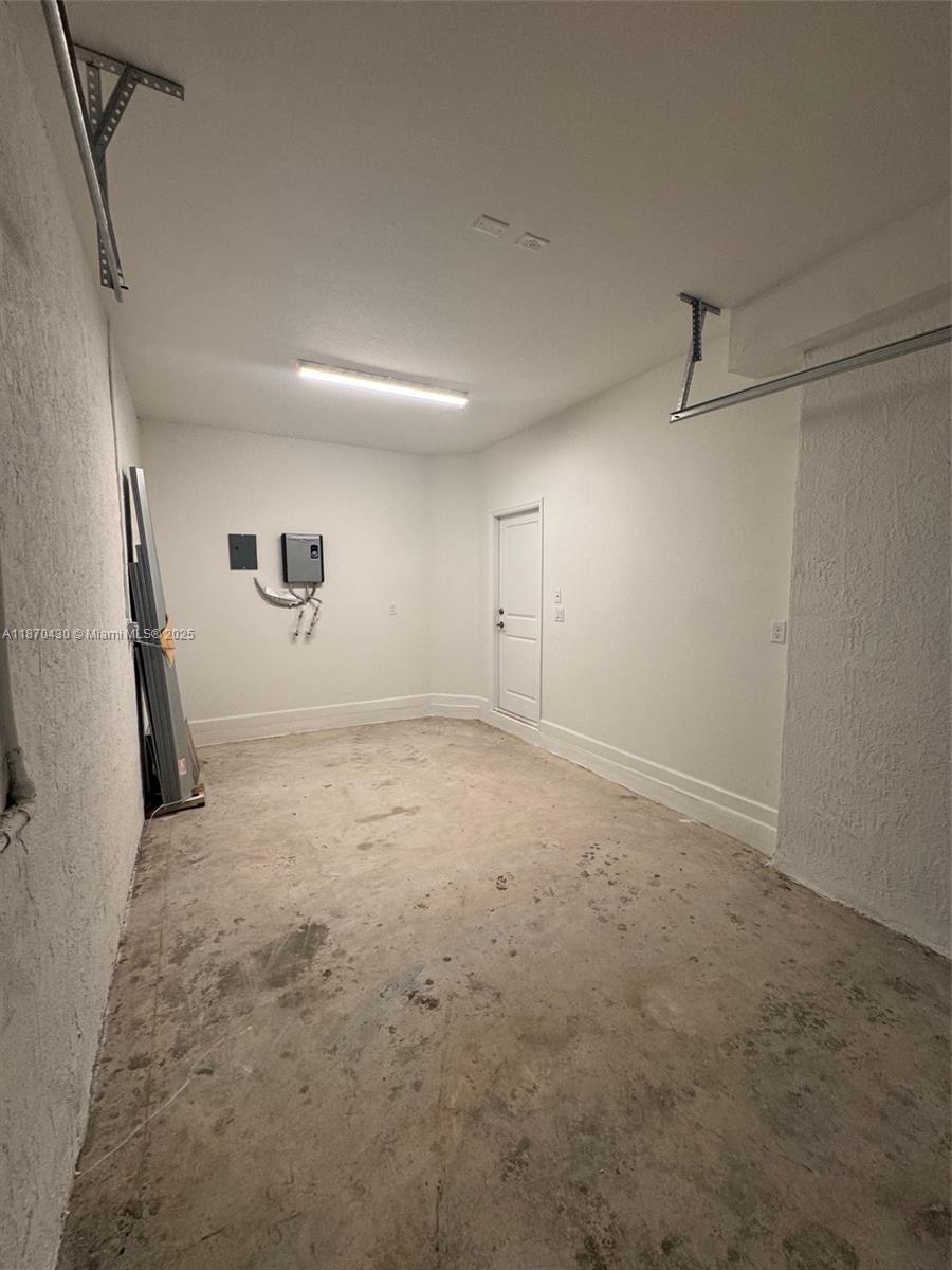 2439 Se 28th St 2439 Property Photo 20