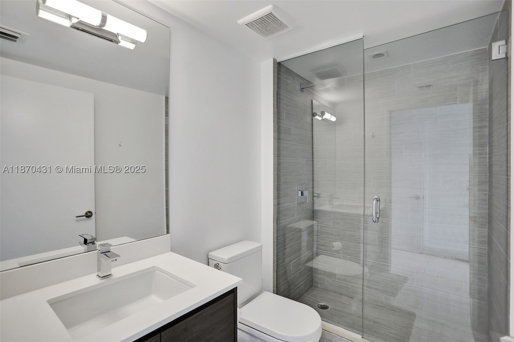 330 Sunny Isles Blvd 5-1204 Property Photo 25