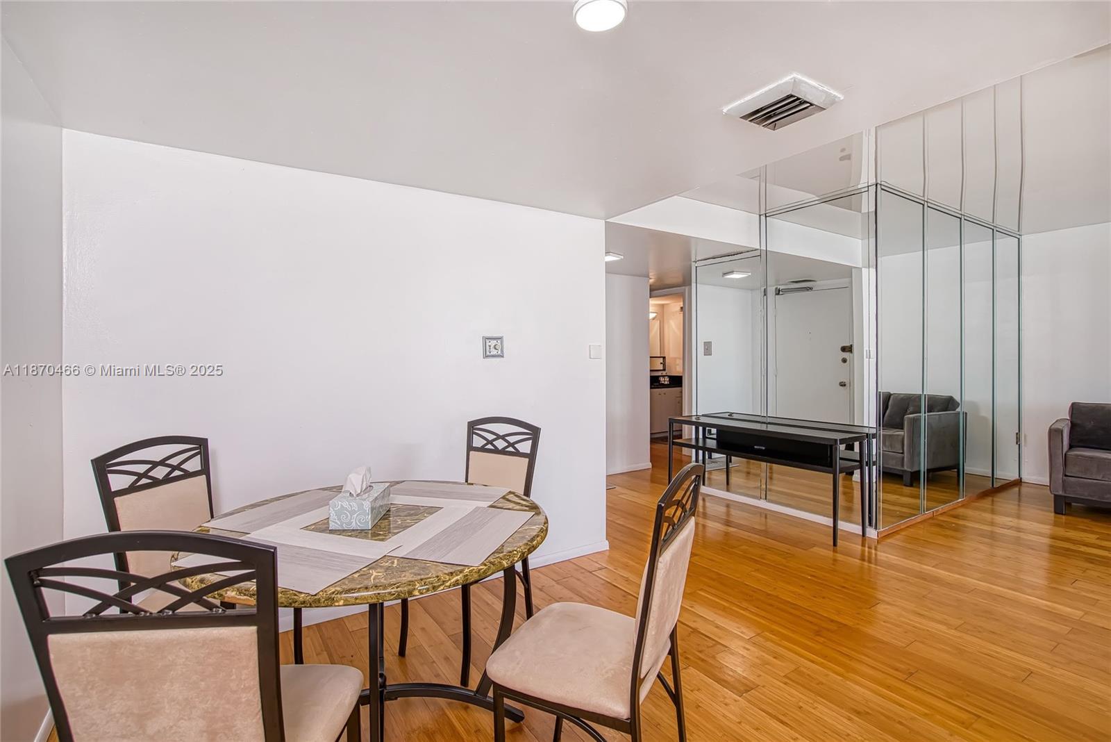 18021 Biscayne Blvd 1604 Property Photo 8