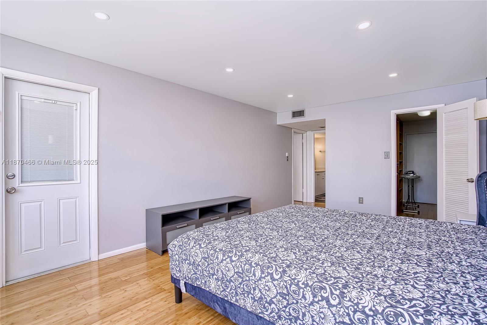 18021 Biscayne Blvd 1604 Property Photo 22