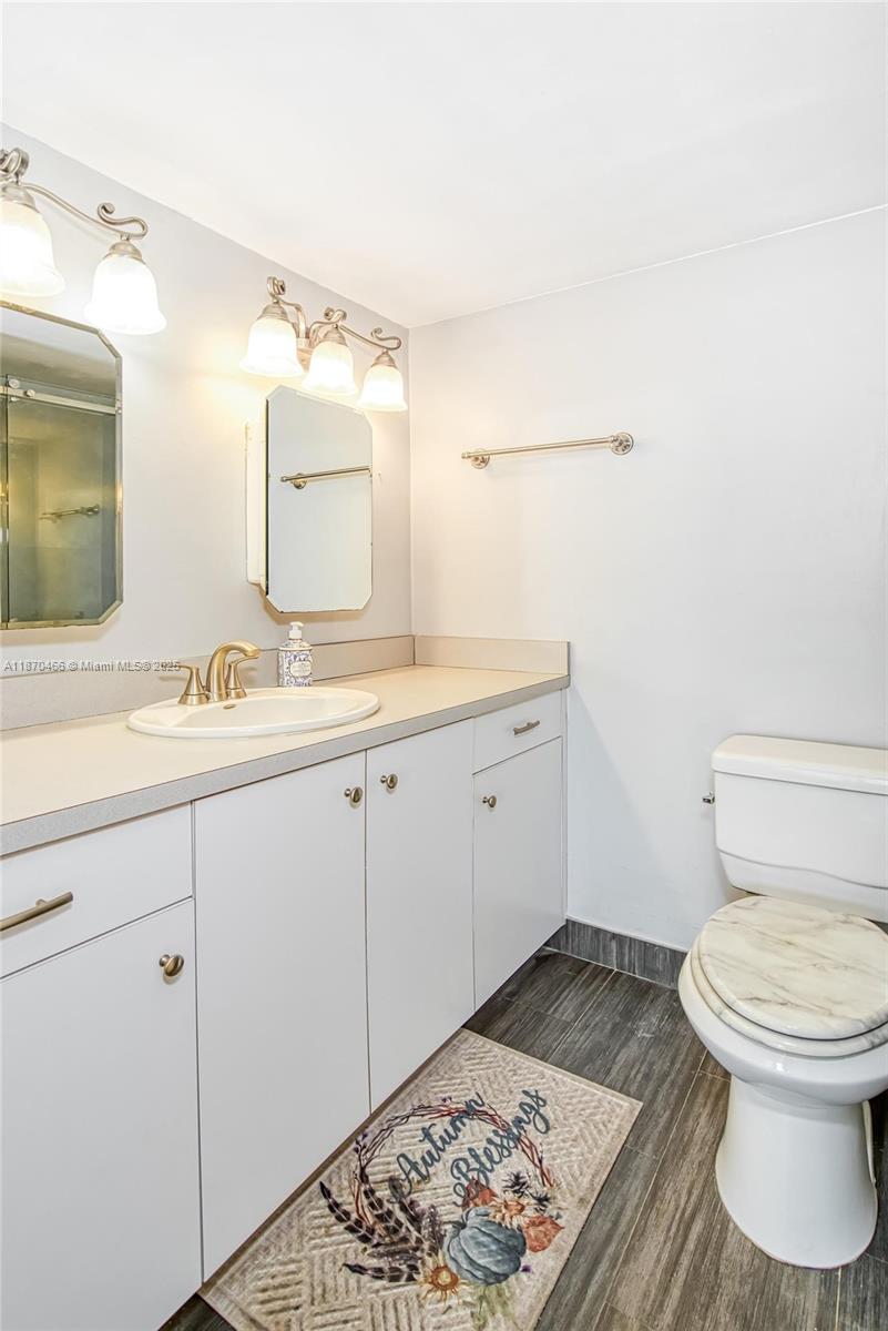 18021 Biscayne Blvd 1604 Property Photo 33