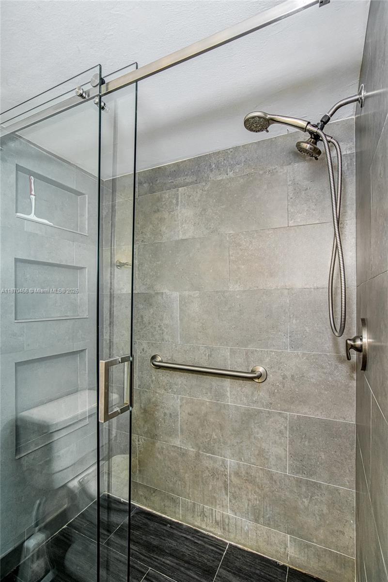 18021 Biscayne Blvd 1604 Property Photo 35