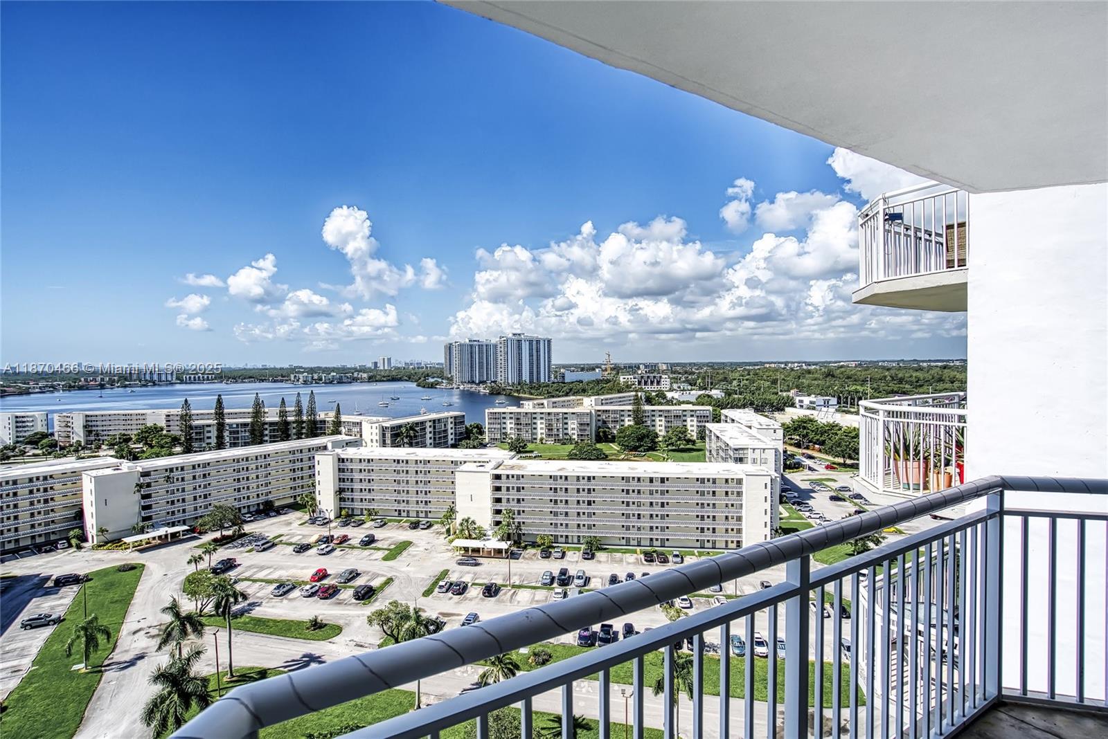 18021 Biscayne Blvd 1604 Property Photo 40