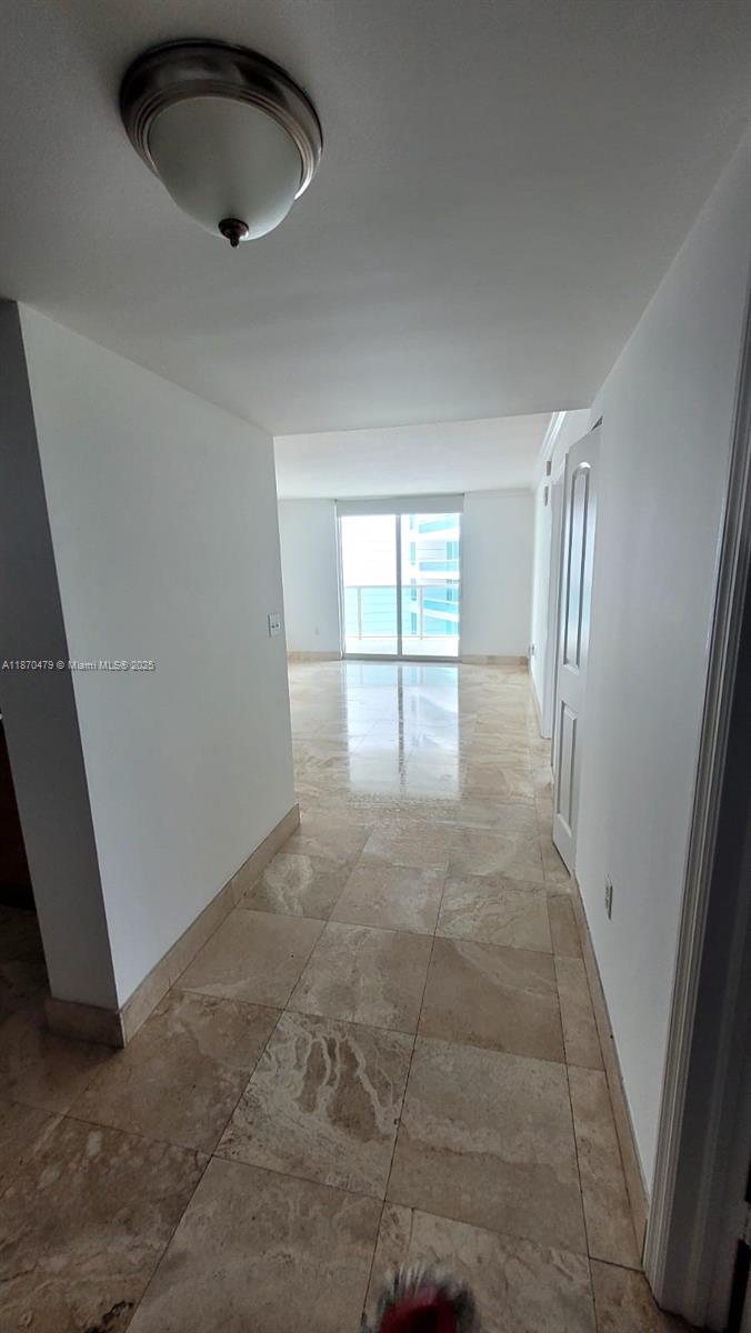 2101 Brickell Ave 1109 Property Photo 4