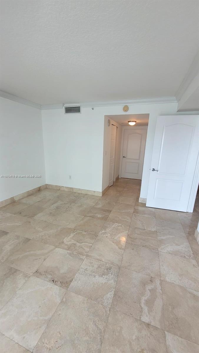 2101 Brickell Ave 1109 Property Photo 7