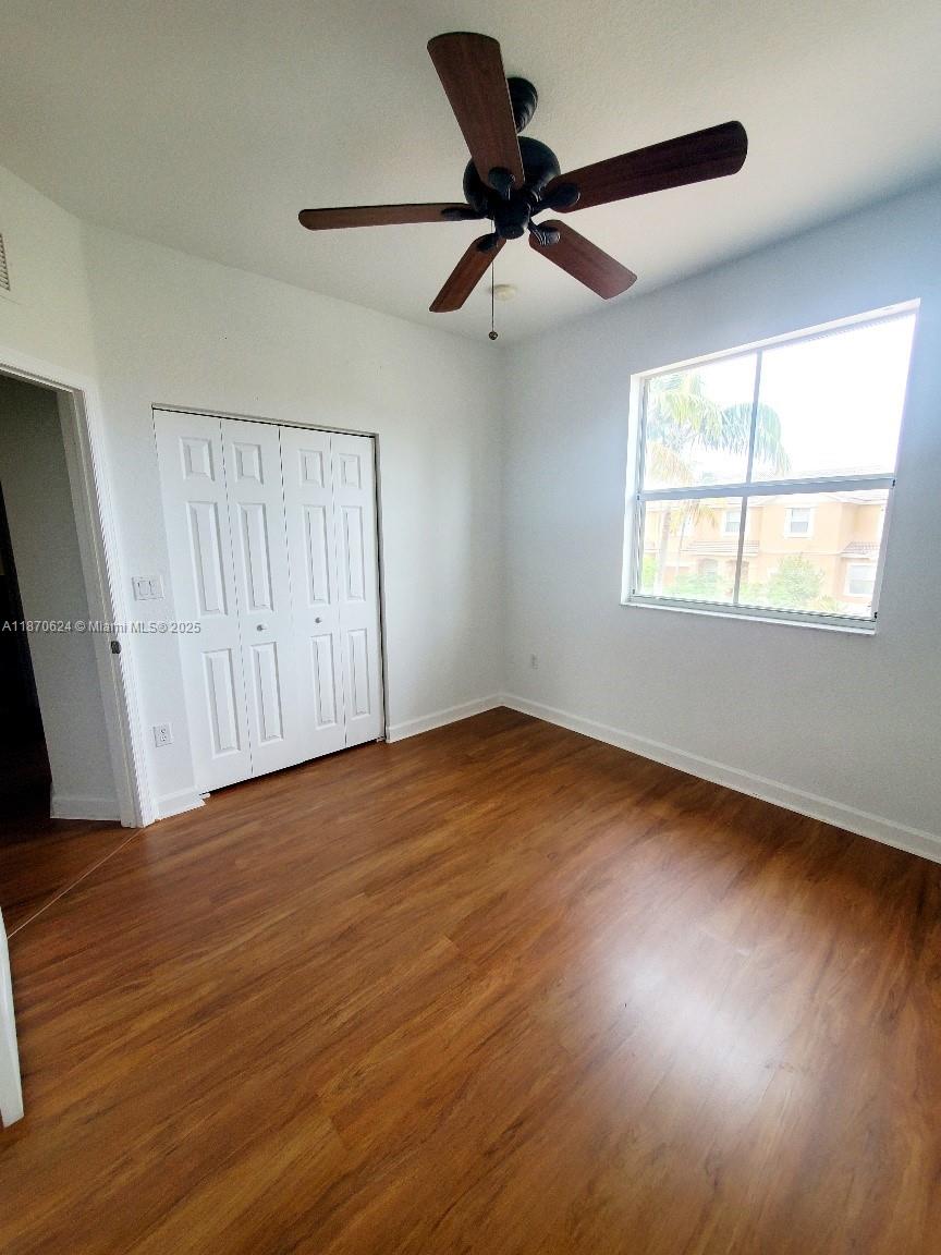 1030 Ne 41st Pl 1030 Property Photo 10