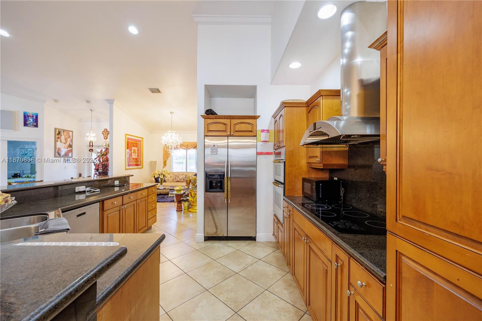 A11870636 Property Photo 20
