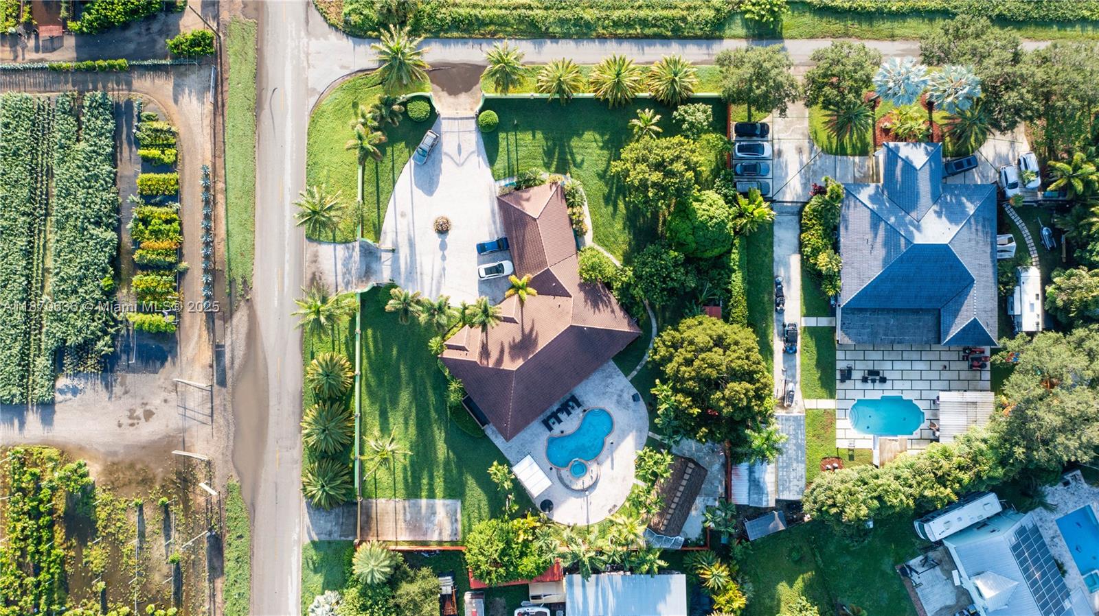 A11870636 Property Photo 59
