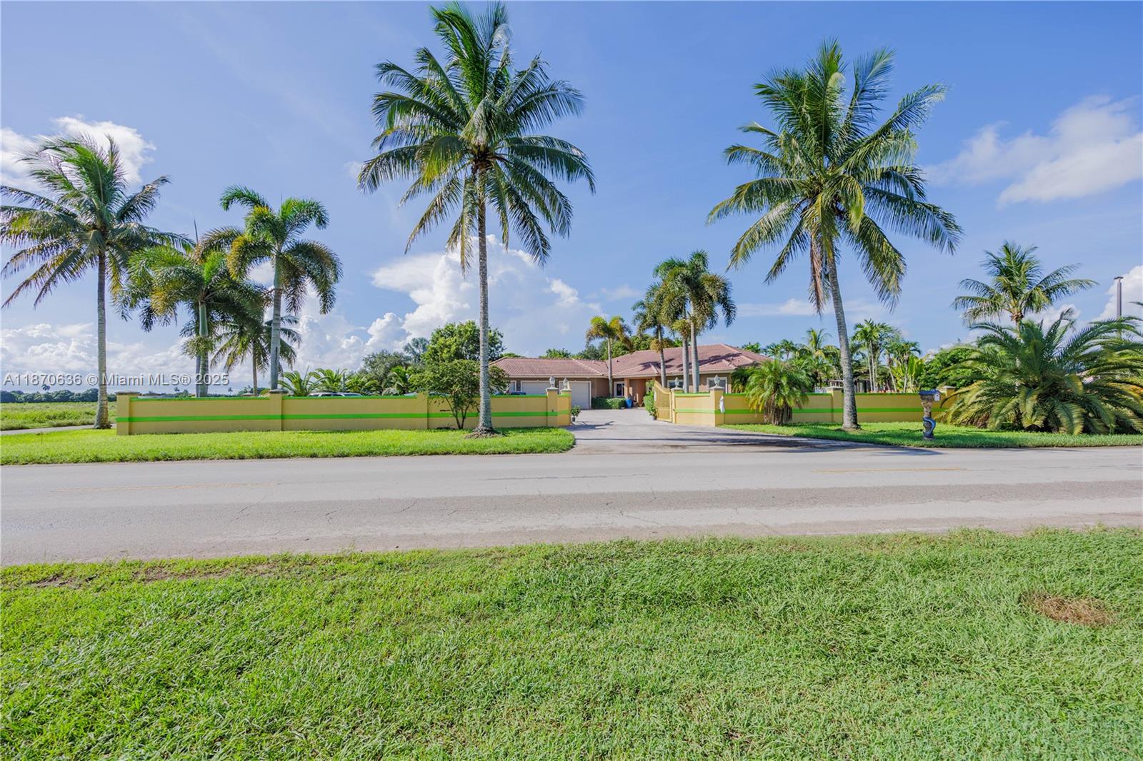 A11870636 Property Photo 63