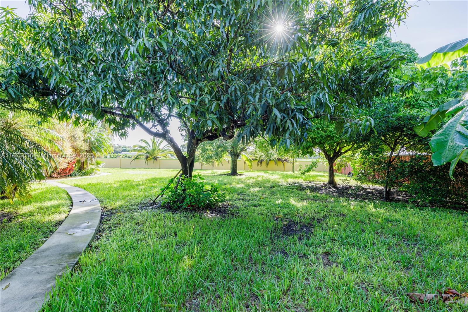 A11870636 Property Photo 93