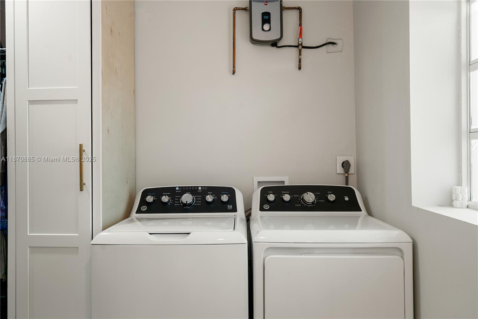 125 Harbor Dr Property Photo 26