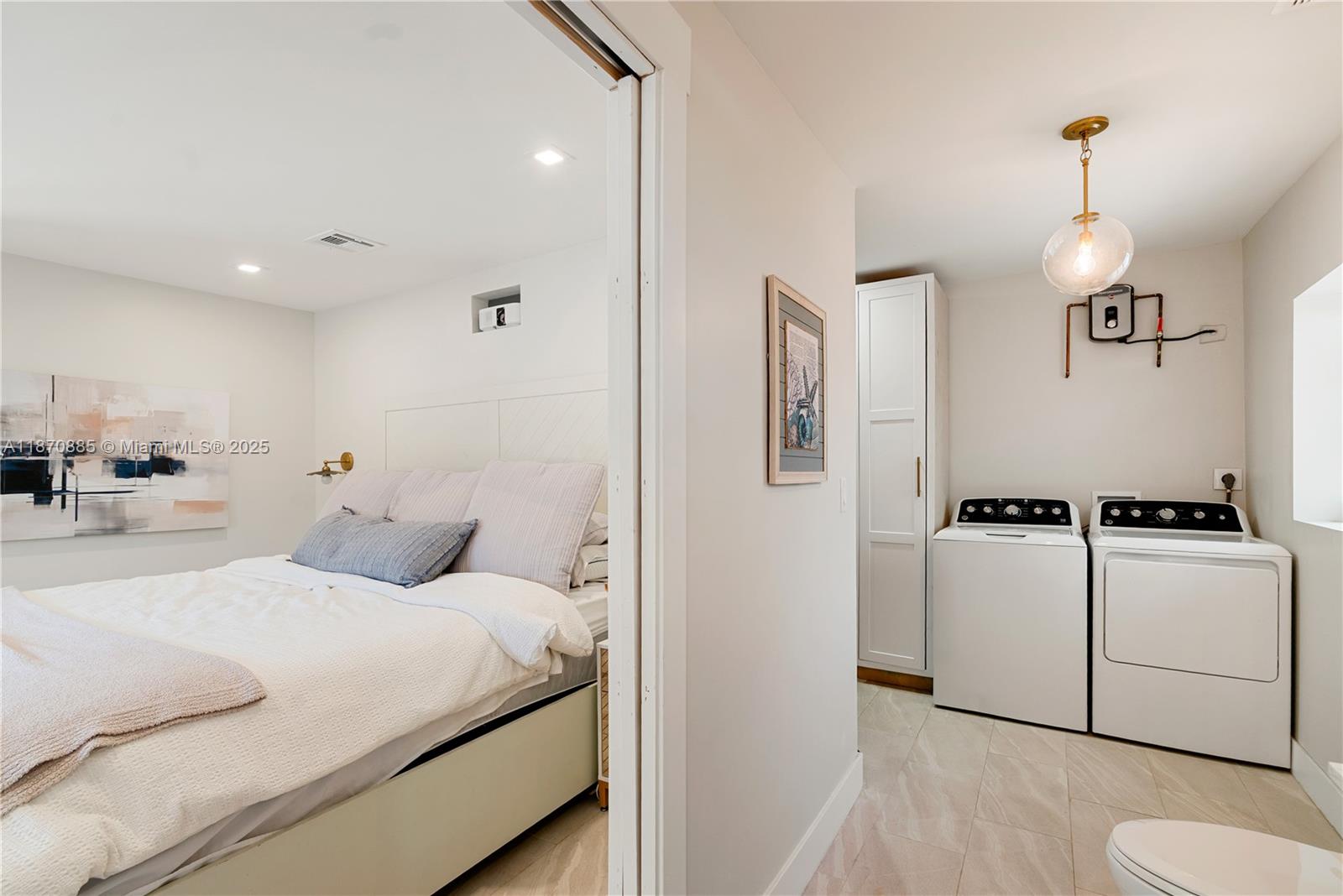 125 Harbor Dr Property Photo 28