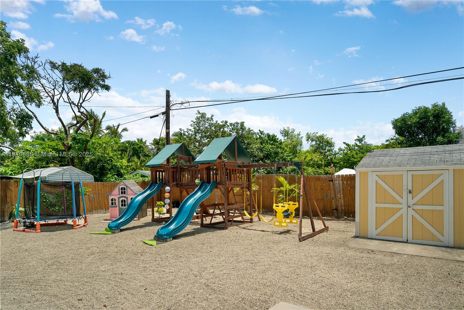 125 Harbor Dr Property Photo 30