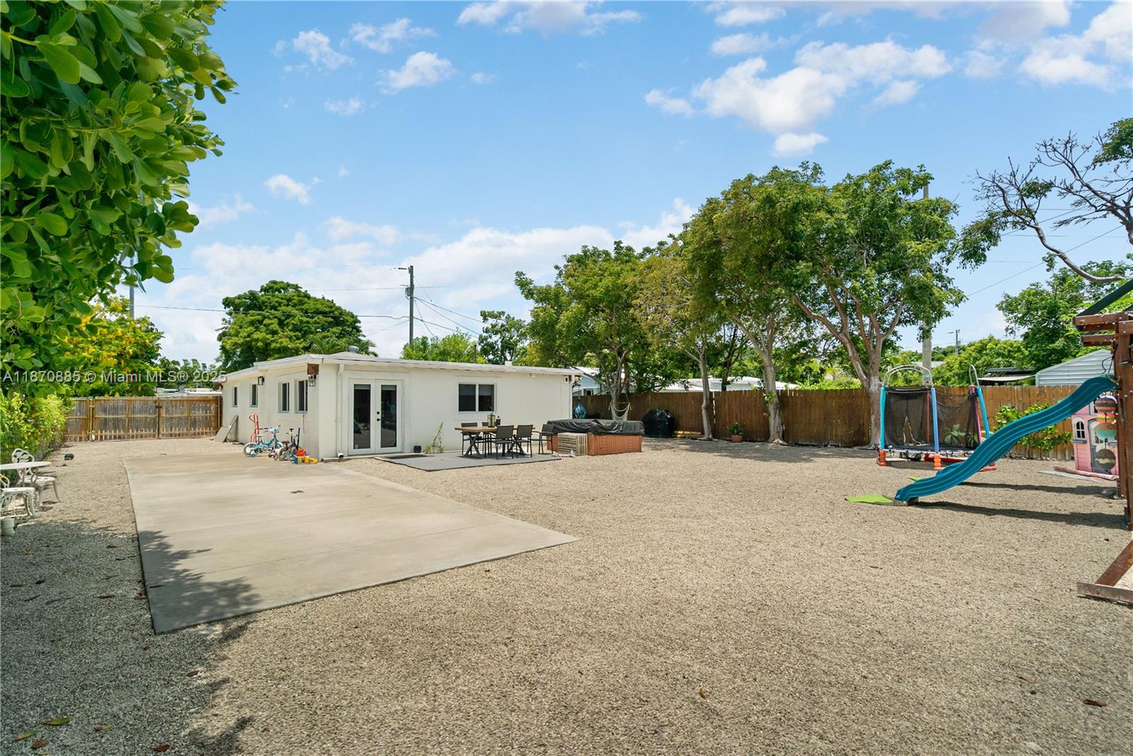 125 Harbor Dr Property Photo 31