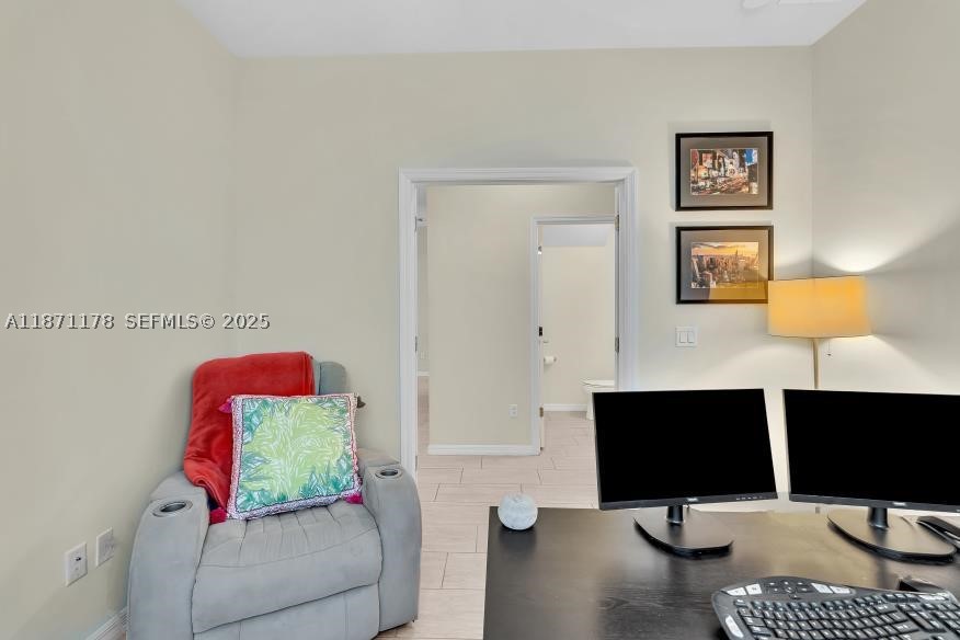 4353 Large Leaf Ln Property Photo 20