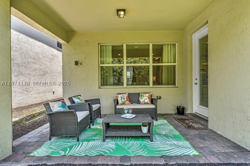 4353 Large Leaf Ln Property Photo 22