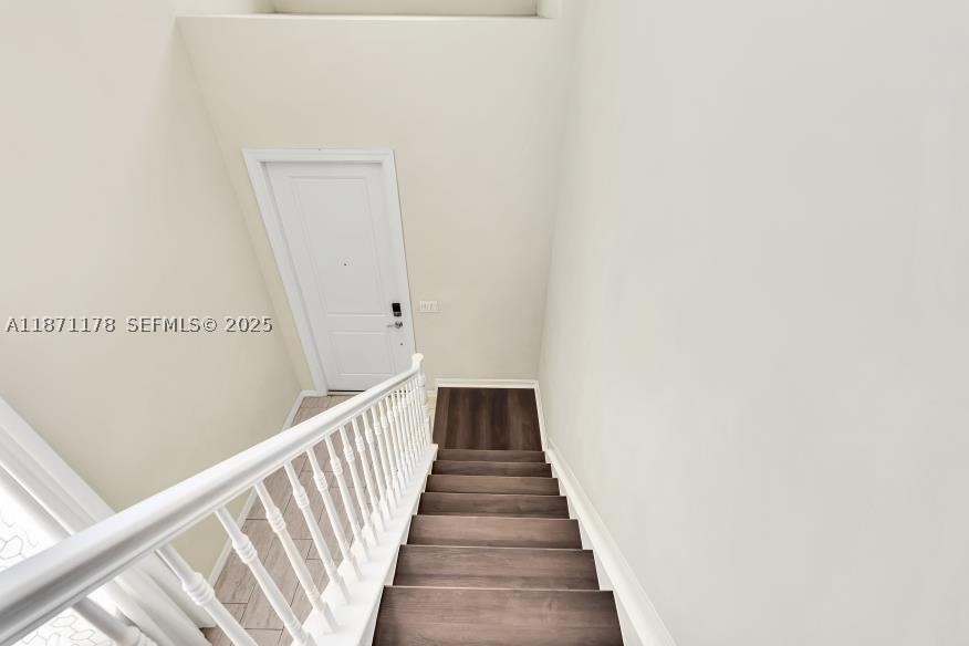 4353 Large Leaf Ln Property Photo 30