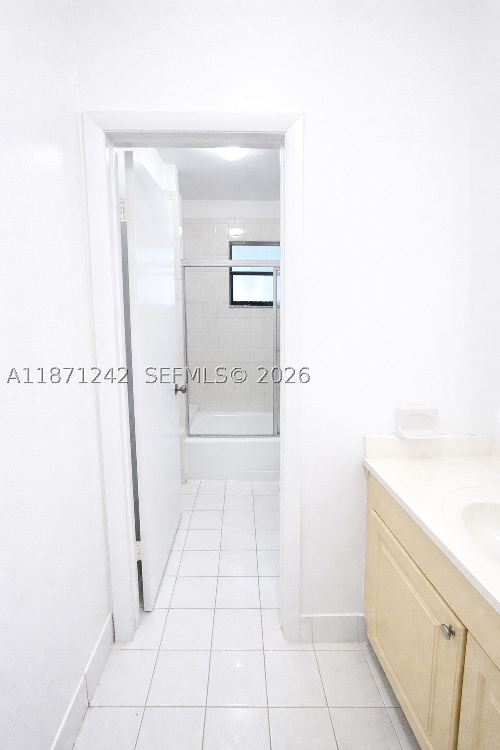 9150 Nw 38th Dr 110 Property Photo 9