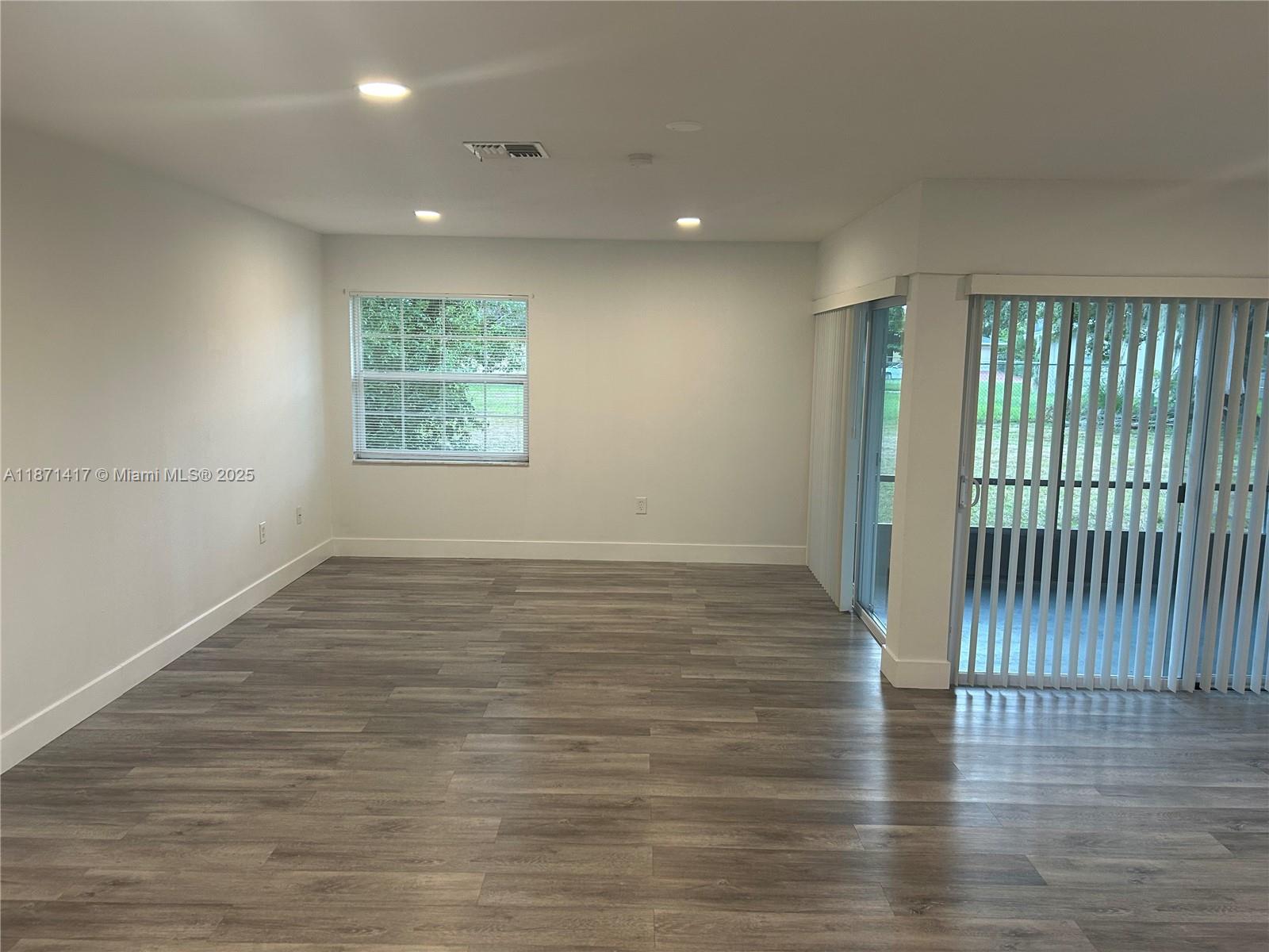 620 Midiron Drive Property Photo 6