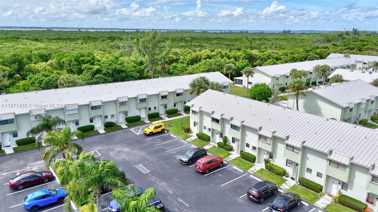 9421 S Ocean Dr 90 Property Photo 44