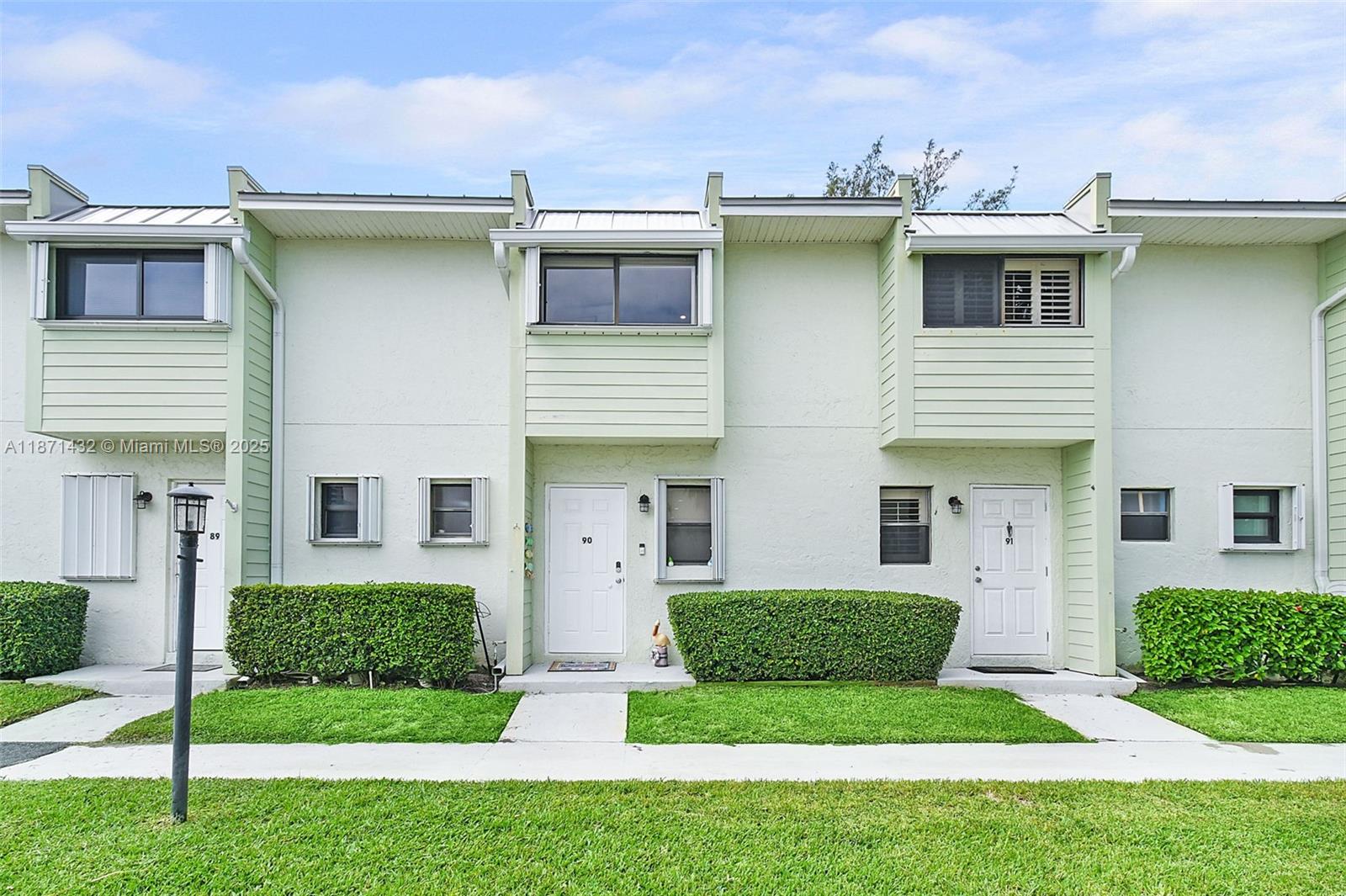 9421 S Ocean Dr 90 Property Photo 49