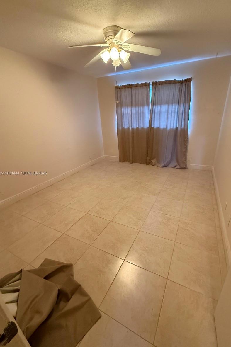 2905 Pierce St 17 Property Photo 6