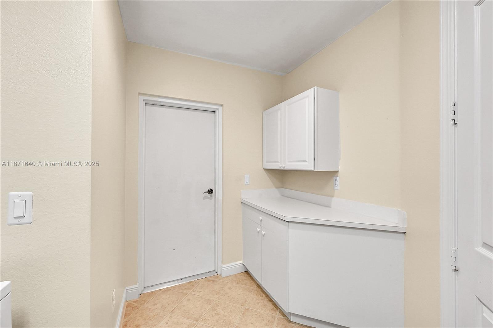 4700 Yacht Harbor Dr 612 Property Photo 33
