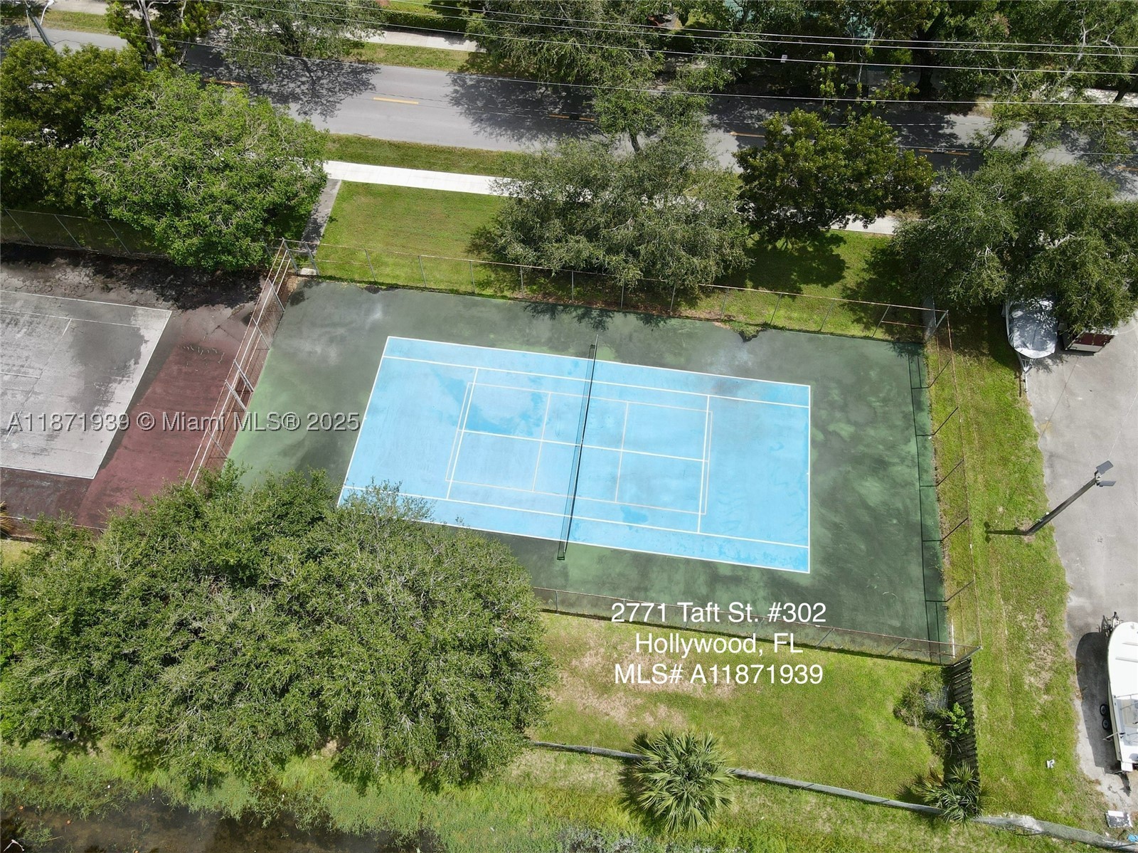 2771 Taft St 302 Property Photo 39