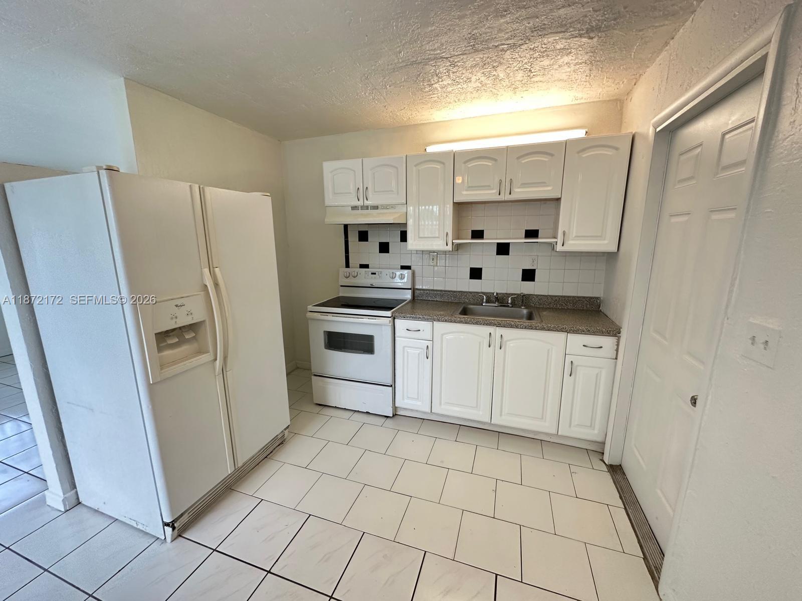 1344 9th St Property Photo 6