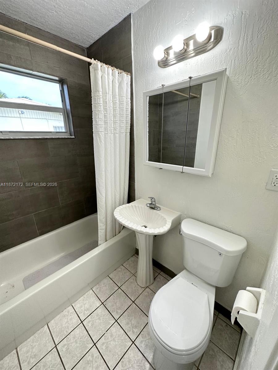 1344 9th St Property Photo 8