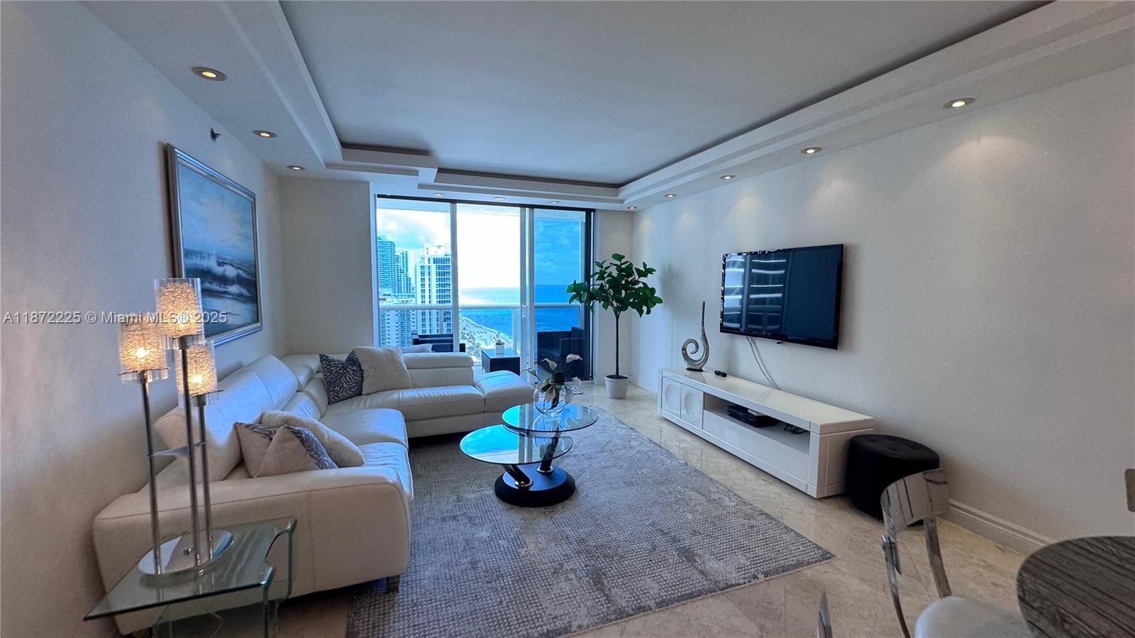 1830 S Ocean Dr 2211 Property Photo 14