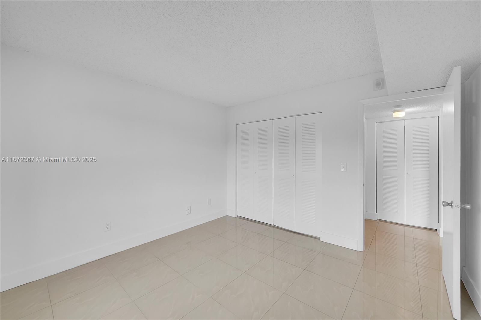 8260 Sw 210th St 201 Property Photo 16
